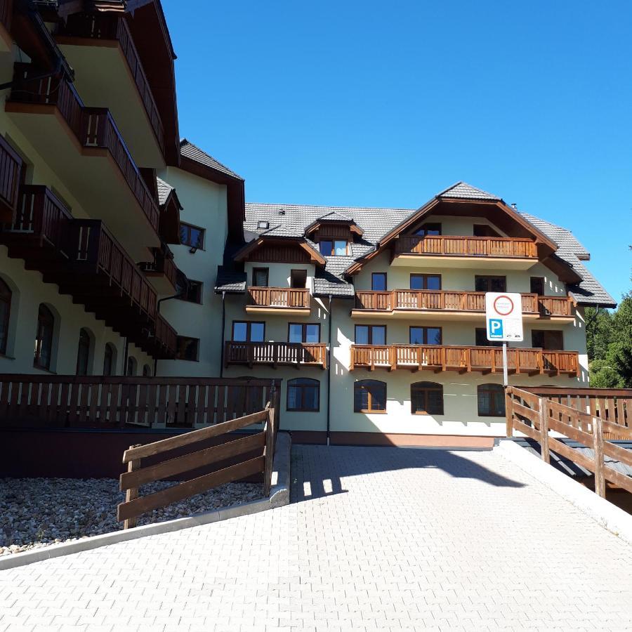 Kamzik Donovaly Apartmany A Studia Екстер'єр фото