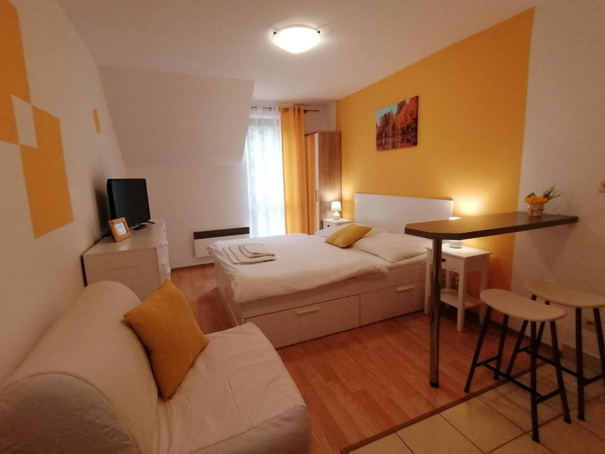 Kamzik Donovaly Apartmany A Studia Екстер'єр фото