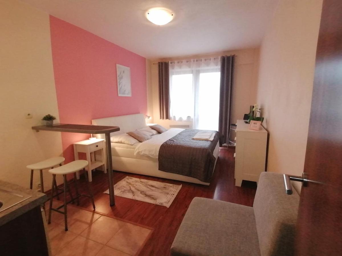 Kamzik Donovaly Apartmany A Studia Екстер'єр фото